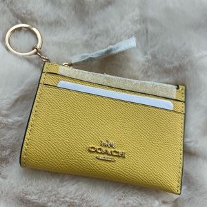 NWT COACH Mini Skinny ID Case in Gold/Retro Yellow